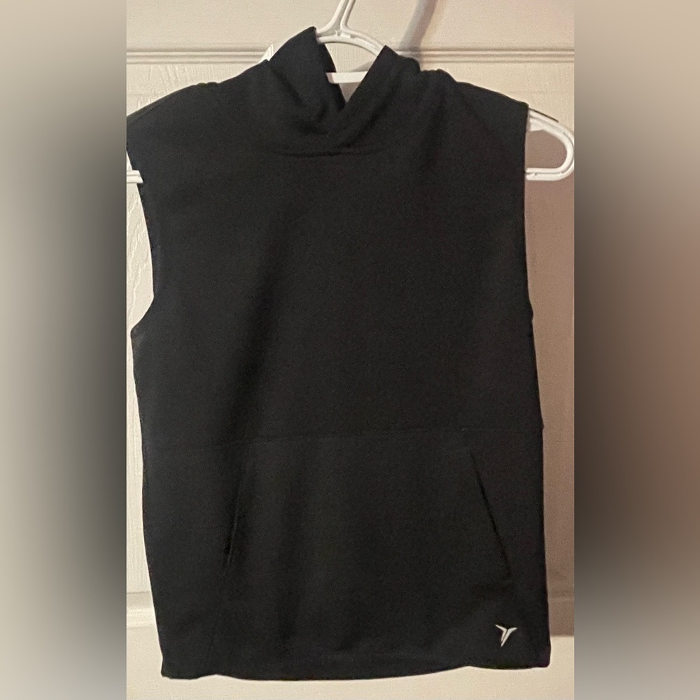 Boys’ Old Navy Active Black Hoodie! Size‎ Large 10/12